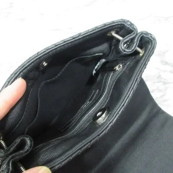 BCBGMaxAzria Bag BlackCrossbody Quilted Chain Purse Leather - Picture 13 of 13